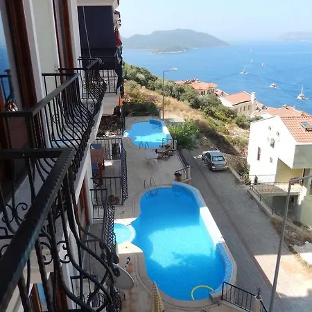 Dom wakacyjny Levent Holiday House *