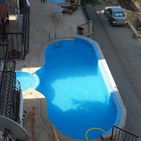 Dom wakacyjny Levent Holiday House